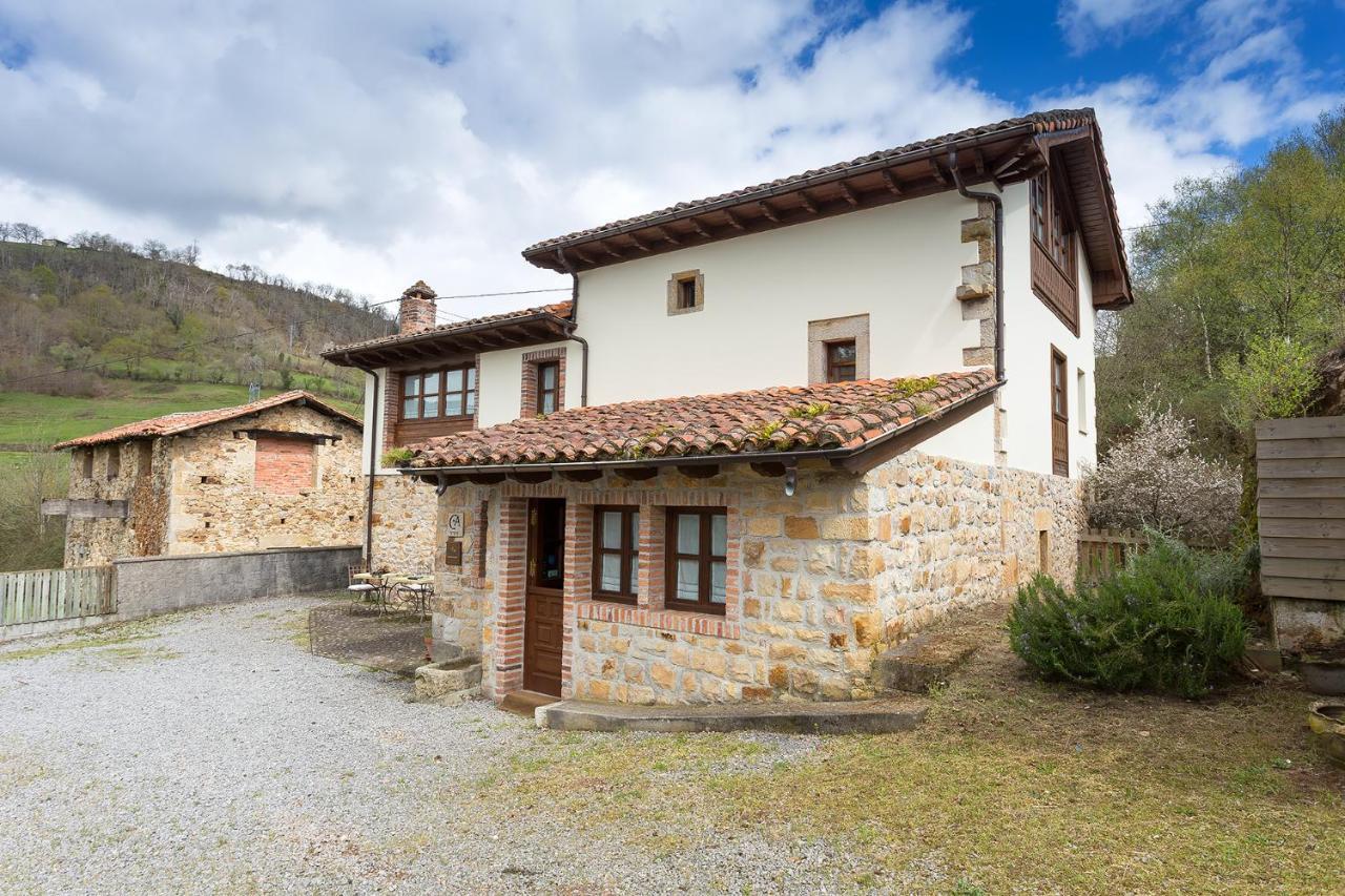 Casas Rurales Pandesiertos Onís Екстериор снимка