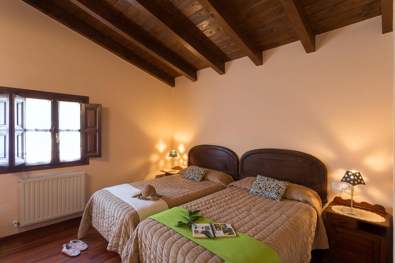 Casas Rurales Pandesiertos Onís Екстериор снимка